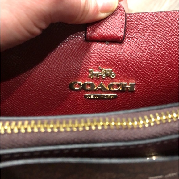 Coach Brown and Red Signature Shoulder Bag - Picture 13 of 14